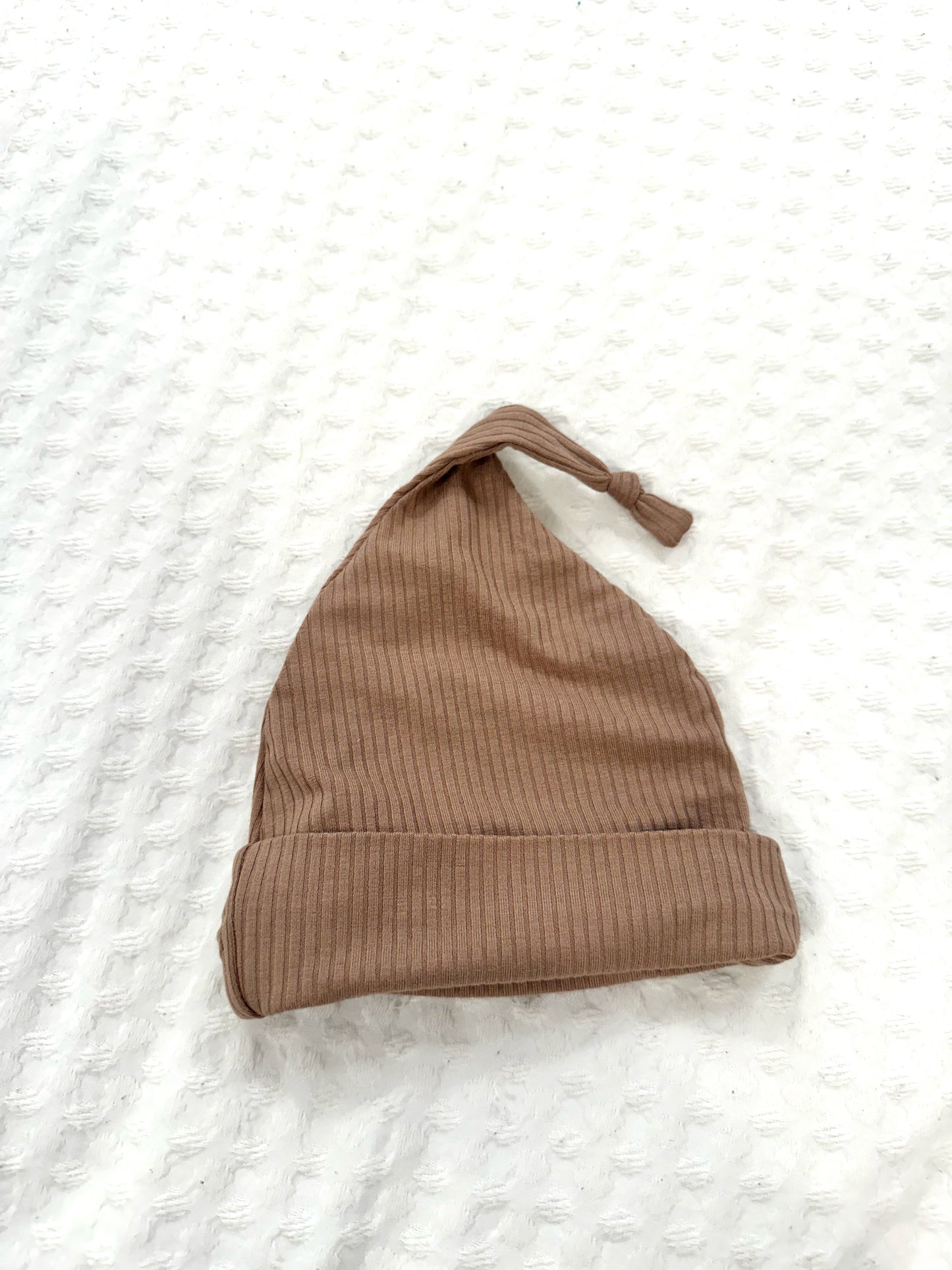 Brown Ribbed Hat (Clearance)